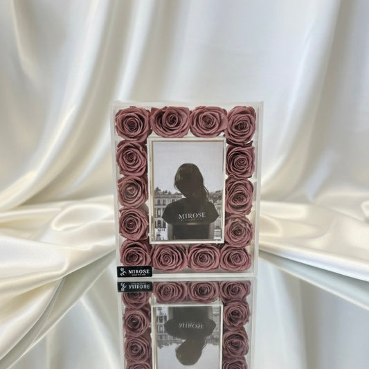 FRAME PLEXI WITH 14 ROSES